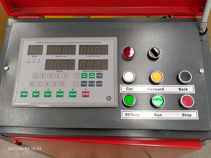 Acero-barra-estiramiento y corta-máquina4