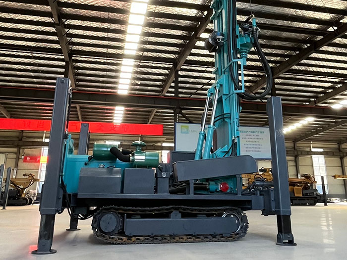 Plataforma de perforación de pozos de agua3